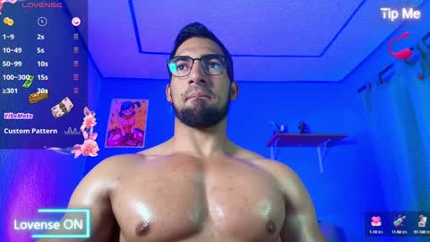 max_brown21 online show from February 5, 8:14 pm
