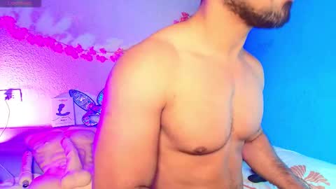 max_brown21 online show from October 3, 11:51 am