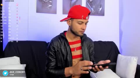 Max Conor online show from November 13, 1:54 pm