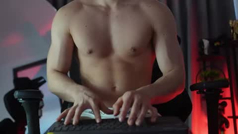 Snapshot of max_cortes1_ chatting on June 20, 8:22 pm 60 OFF ON MY OF ONLY FOR TODAY online show from June 20, 8:22 pm