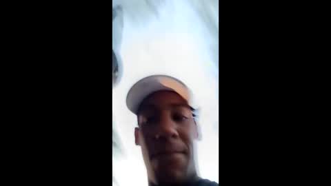 Snapshot of max_cumpower72 chatting on October 5, 10:51 pm max_cumpower72 online show from October 5, 10:51 pm