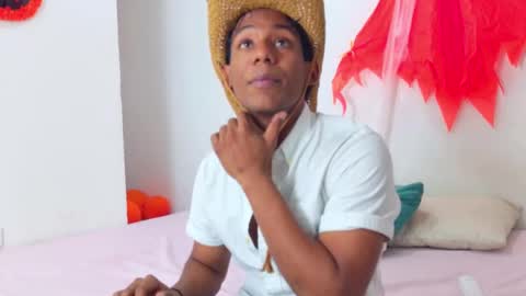 Snapshot of max_cumpower72 chatting on October 19, 10:54 pm max_cumpower72 online show from October 19, 10:54 pm