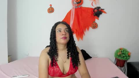 Snapshot of max_cumpower72 chatting on November 2, 10:45 pm max_cumpower72 online show from November 2, 10:45 pm