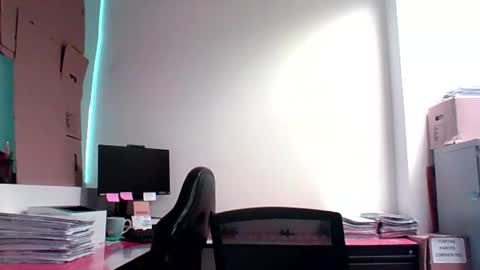 Snapshot of max_cumpower72 chatting on November 4, 9:58 pm max_cumpower72 online show from November 4, 9:58 pm