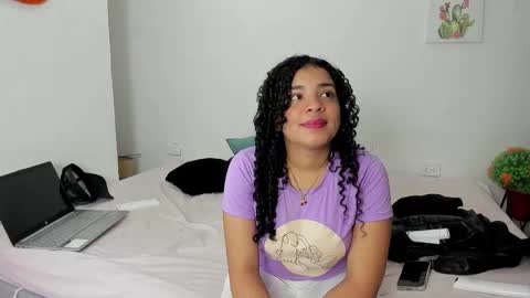 Snapshot of max_cumpower72 chatting on November 19, 11:27 pm max_cumpower72 online show from November 19, 11:27 pm