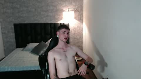 Snapshot of max_denver05 chatting on September 10, 5:46 pm max_denver05 online show from September 10, 5:46 pm