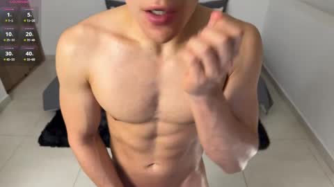 Snapshot of max_lancaster chatting on March 18, 3:15 pm Max Lancaster online show from March 18, 3:15 pm