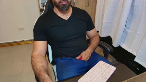 max_love25 online show from March 8, 4:27 am