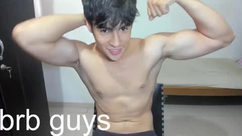 Max online show from December 1, 11:32 pm