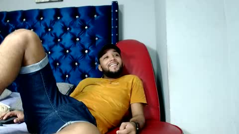 max_sexyhot26 online show from December 28, 3:04 am