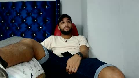 max_sexyhot26 online show from December 29, 3:22 am