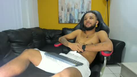 max_sexyhot26 online show from January 6, 5:30 am