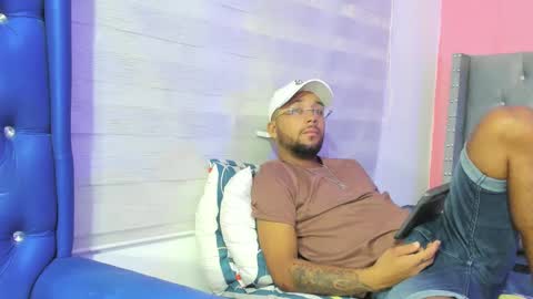 max_sexyhot26 online show from February 5, 2:29 am