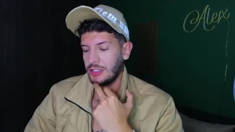 Max Taylor online show from December 4, 8:07 pm