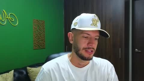 Max Taylor online show from December 27, 3:09 am