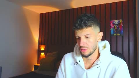 Max Taylor online show from January 13, 3:45 am