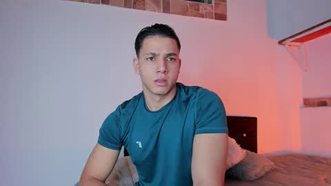 max online show from September 24, 6:22 pm