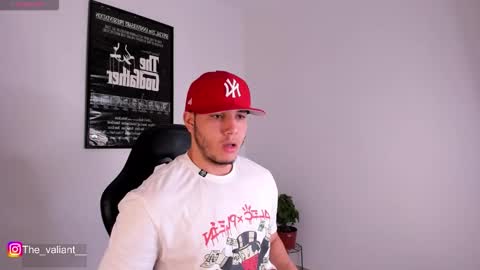 max_valiant1 online show from March 29, 2:22 am