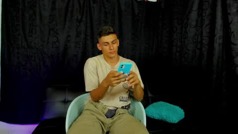 MAX     online show from December 12, 10:56 am