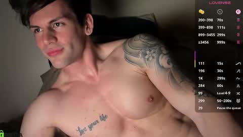 Max online show from January 16, 9:08 pm