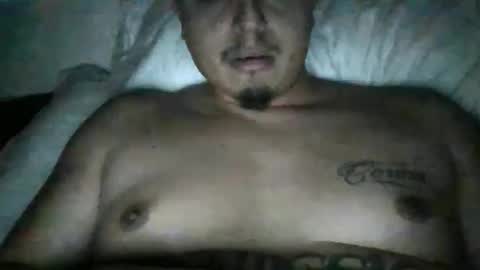 Snapshot of maxbee1323 chatting on March 22, 11:24 am maxbee1323 online show from March 22, 11:24 am