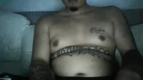 Snapshot of maxbee1323 chatting on April 12, 5:07 pm maxbee1323 online show from April 12, 5:07 pm