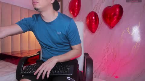 Maximiliano online show from February 15, 9:22 pm