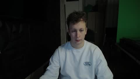 maxboner94 online show from January 26, 7:21 am