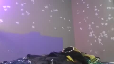 maxfishholer420 online show from February 12, 11:51 pm