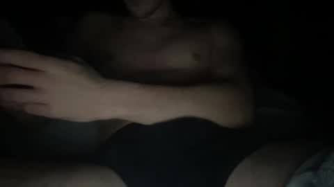 Snapshot of maxgrey5 chatting on November 7, 4:23 am maxgrey5 online show from November 7, 4:23 am