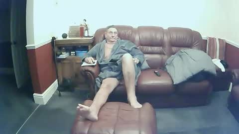 MAX online show from October 14, 10:32 pm