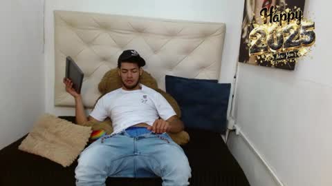 Maximiliano Herrera online show from January 3, 7:29 pm