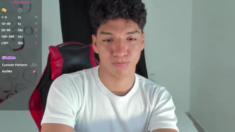 Maximiliano online show from February 21, 7:26 pm