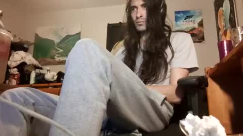Snapshot of maximillianpayan95 chatting on July 29, 9:18 am maximillianpayan95 online show from July 29, 9:18 am