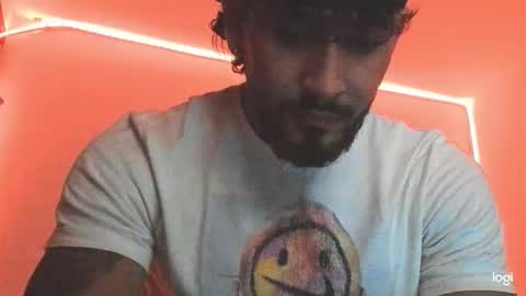 Maximo online show from December 18, 2:39 am