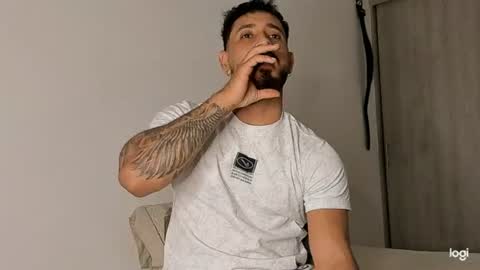 Maximo online show from August 2, 11:47 pm