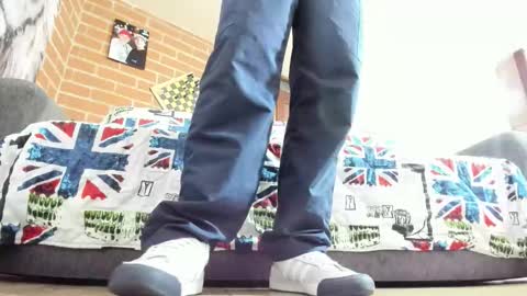 Snapshot of maximo__77 chatting on April 15, 3:46 am maximo__77 online show from April 15, 3:46 am