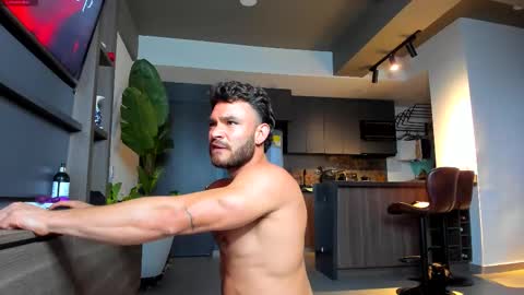 maximo_and_marcelo online show from January 7, 11:07 pm