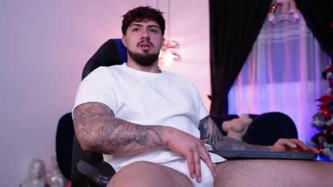 Maximo online show from January 12, 5:23 am