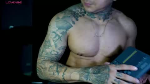 Maximo online show from November 26, 2:01 am