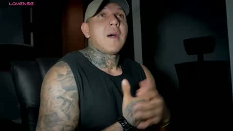 Maximo online show from November 30, 1:20 am