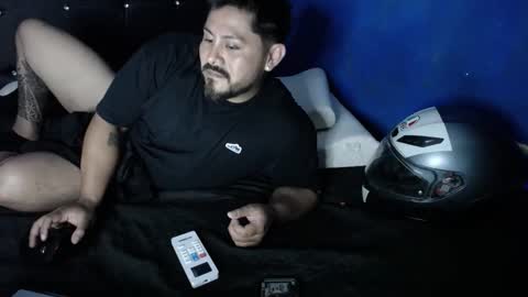 maximohot03 online show from September 14, 4:11 am