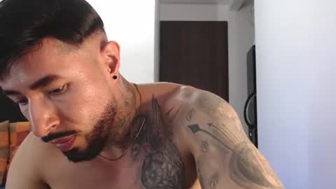 Independent Model online show from July 7, 3:42 am