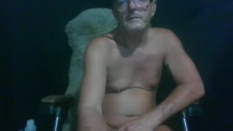 Snapshot of maximus_oreally chatting on January 14, 11:20 am Max online show from January 14, 11:20 am