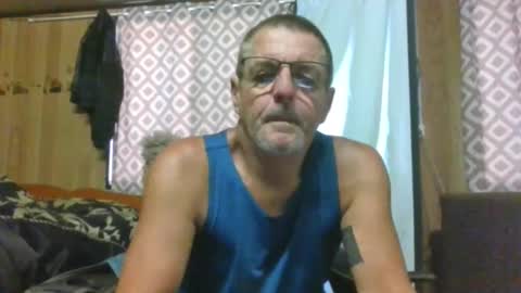 Snapshot of maximus_oreally chatting on February 27, 10:20 pm Max online show from February 27, 10:20 pm