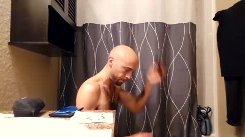 maximusdemitrious online show from January 18, 12:14 am