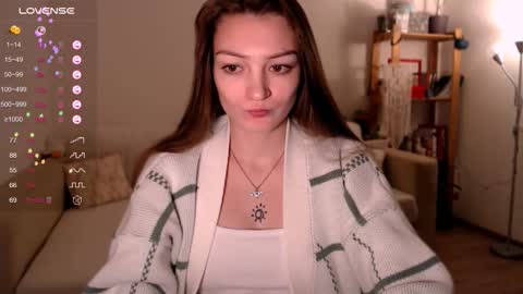 Snapshot of maxinele chatting on November 17, 1:28 pm Maxine online show from November 17, 1:28 pm