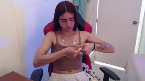 maxinesex_ online show from February 27, 1:55 pm