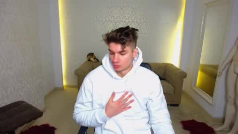 MaxKaiden online show from January 16, 5:22 am