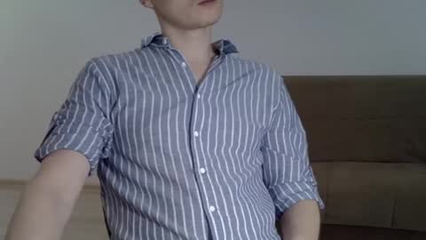 Snapshot of maxrelax90 chatting on January 11, 5:29 pm maxrelax90 online show from January 11, 5:29 pm